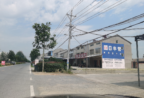  青田如何能保证墙体广告的醒目性？